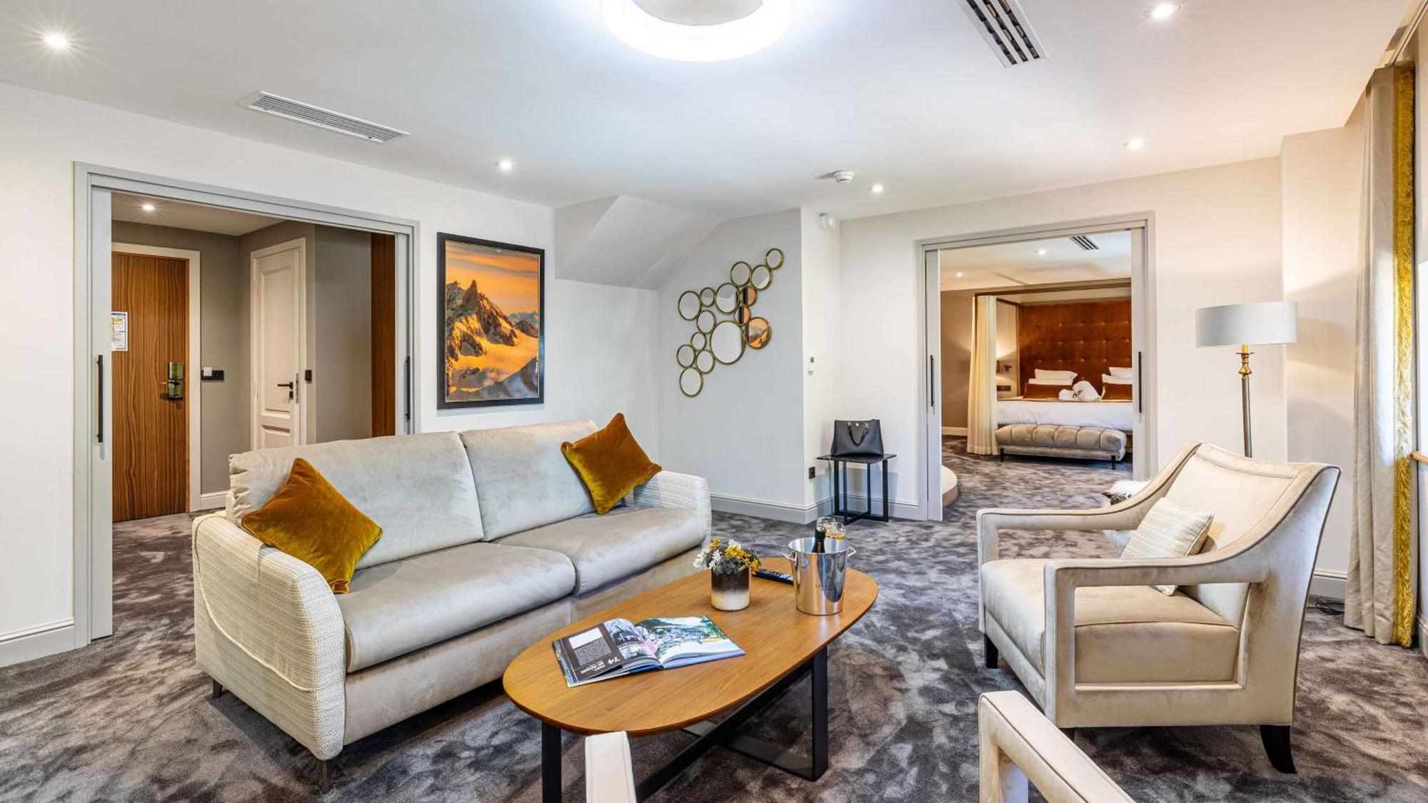 Domaine De Dolomieu Hotel & Spa - BW Premier Collection 외부 사진