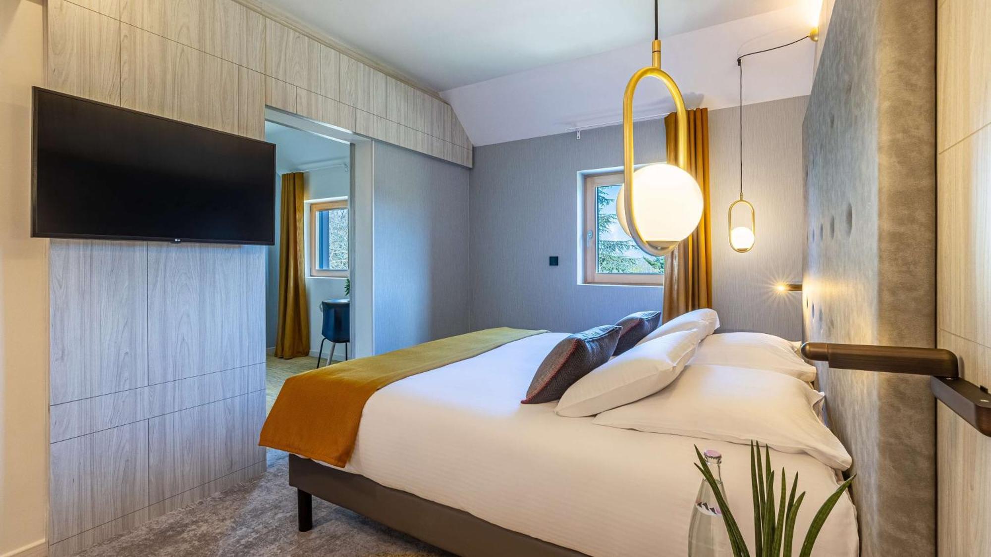 Domaine De Dolomieu Hotel & Spa - BW Premier Collection 외부 사진